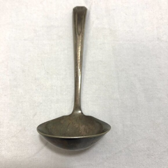 William Rogers Soup Spoon - Picture 2 of 6